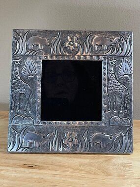 Safari Animal Metal Picture Frame 7” Square Silver Tone/Pewter Elephant Giraffe